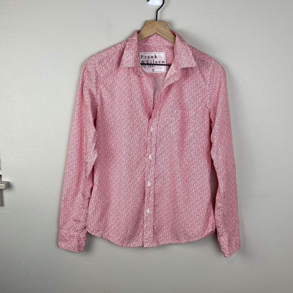 FRANK & EILEEN Barry Floral Print Button Down Shirt - Picture 2 of 5